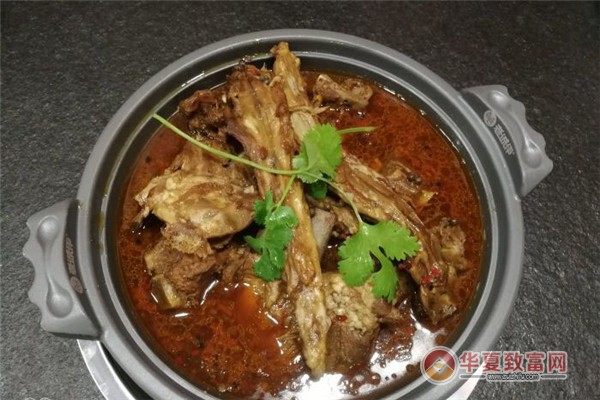 老诚伊羊蝎子火锅加盟